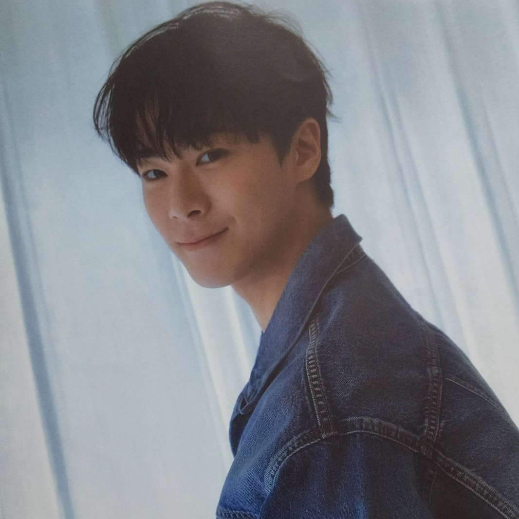 Behind-the-scenes cut of Moonbin (ASTRO)