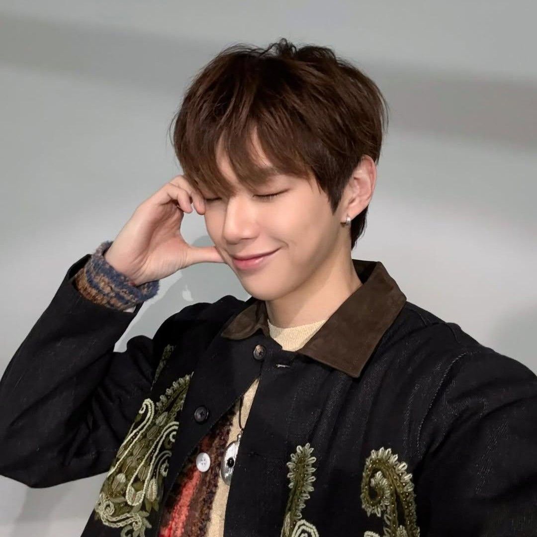 강다니엘의 최신 사진