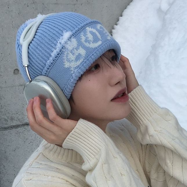 Recent activity shot of Huiwon (n.SSign)