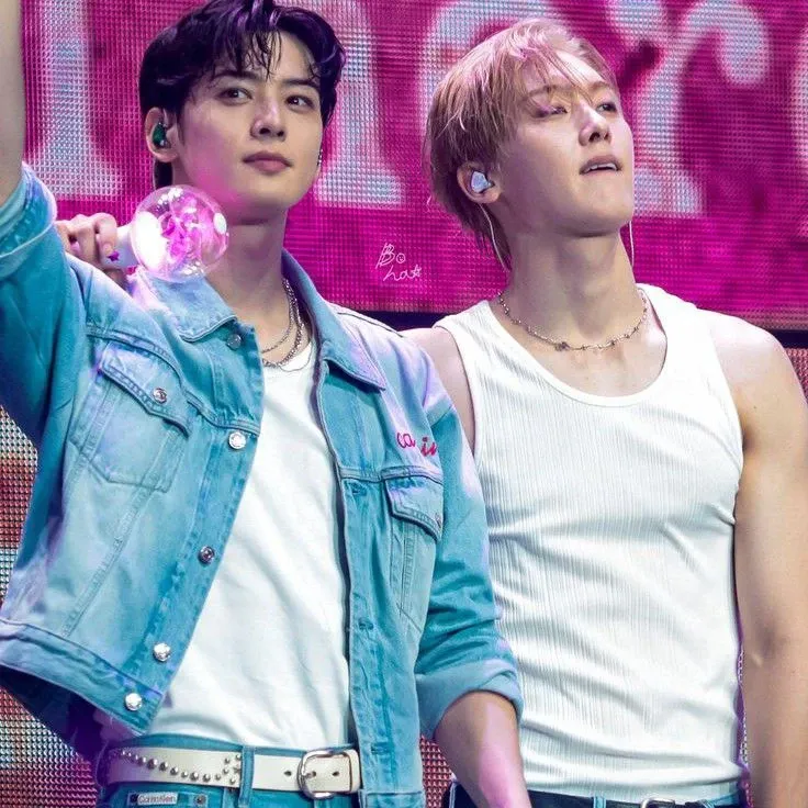 아스트로의 비하인드 컷