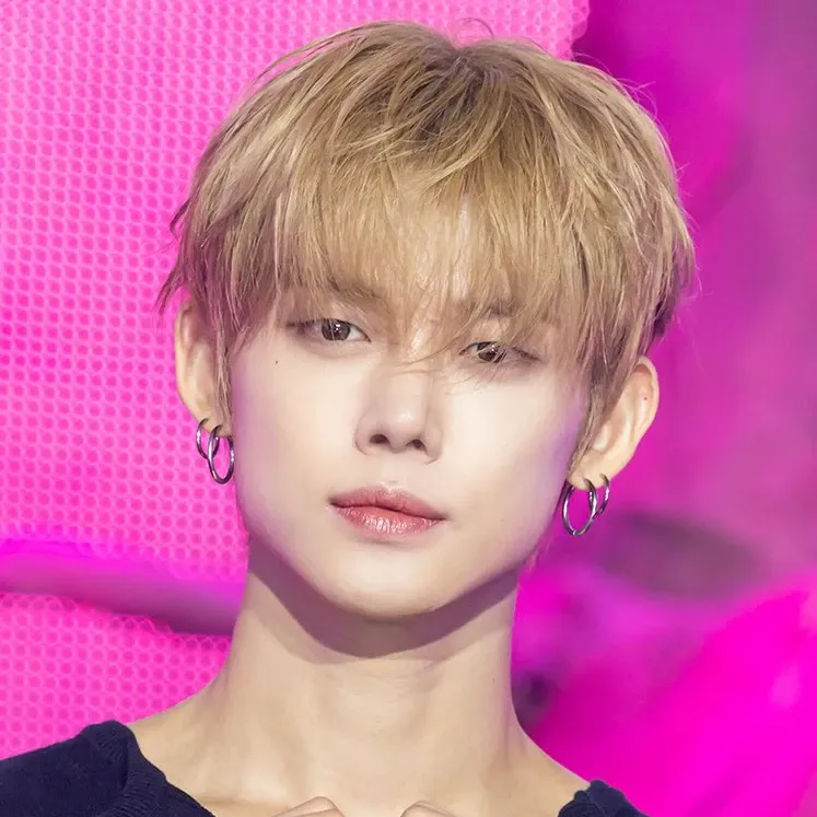 Foto terbaru Yeonjun (TOMORROW X TOGETHER)