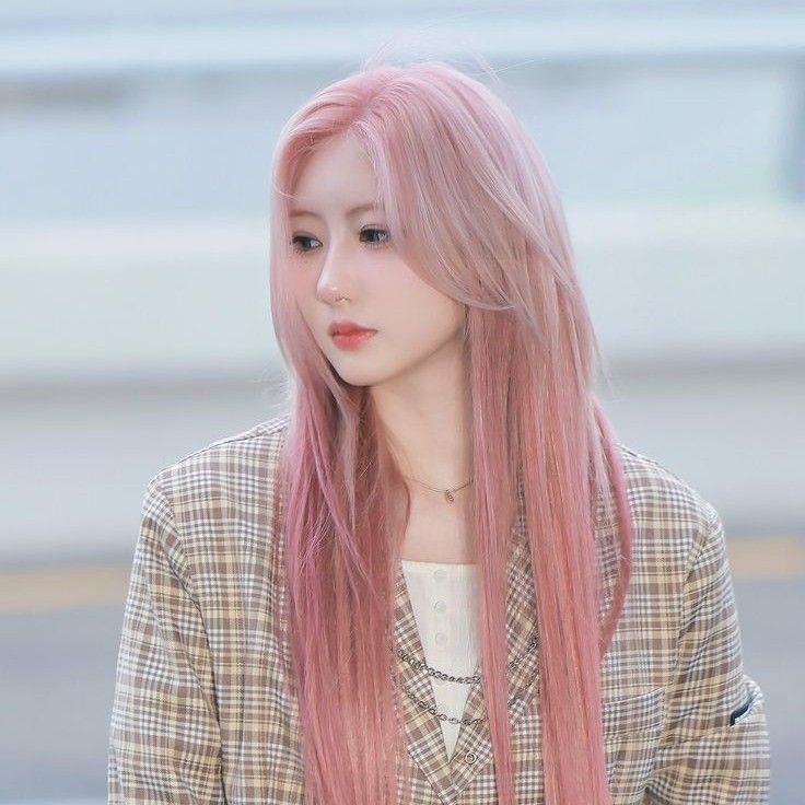 Latest photo of Rami (BABYMONSTER)