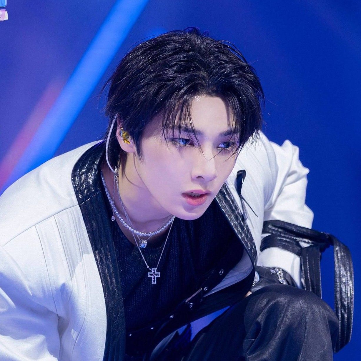 Behind-the-scenes cut of I.N (Stray Kids)