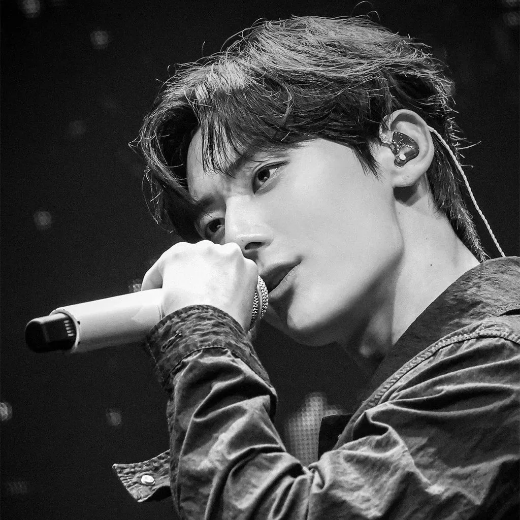 Latest photo of Hwang Minhyun
