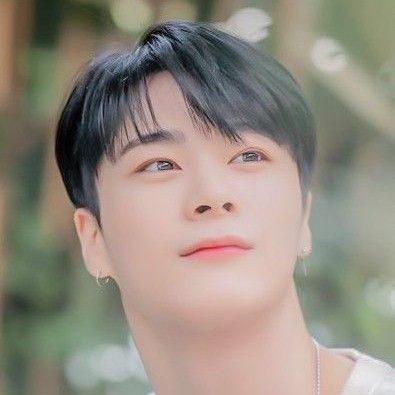 ASTRO的最新活动照片