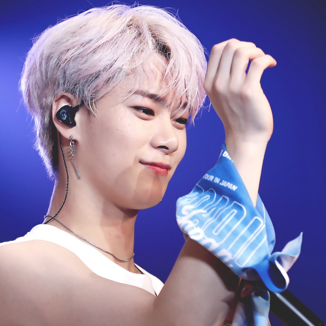 Behind-the-scenes cut of Moonbin (ASTRO)