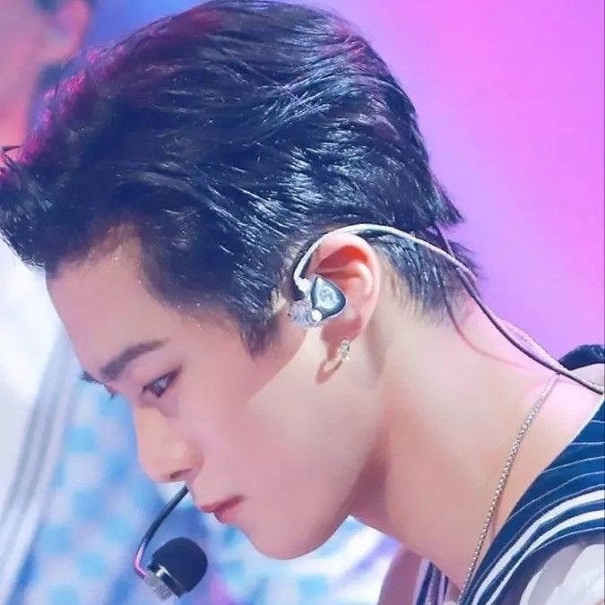 Behind-the-scenes cut of Moonbin (ASTRO)