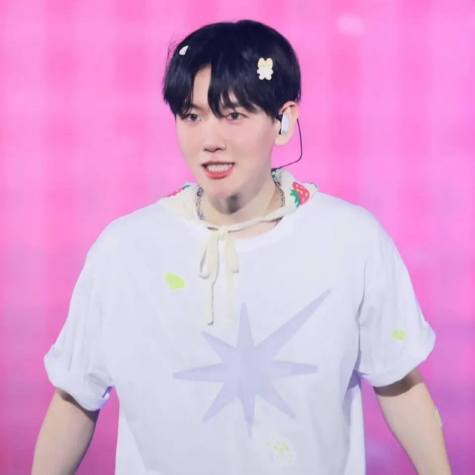 ベクヒョン (EXO)の最近の活動写真