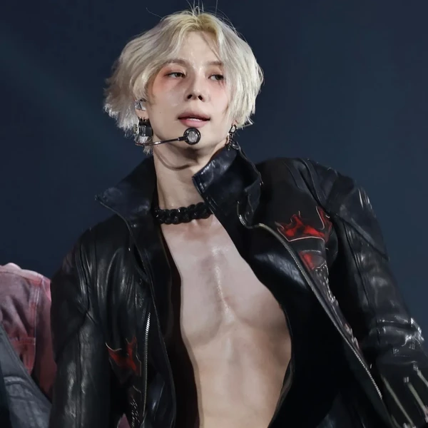 捕捉到泰民 (SHINee)魅力的代表照片