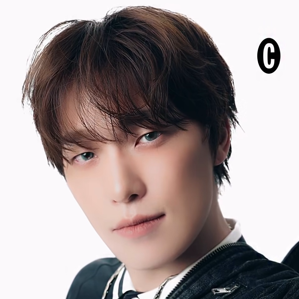 Recent activity shot of Dino (SEVENTEEN)