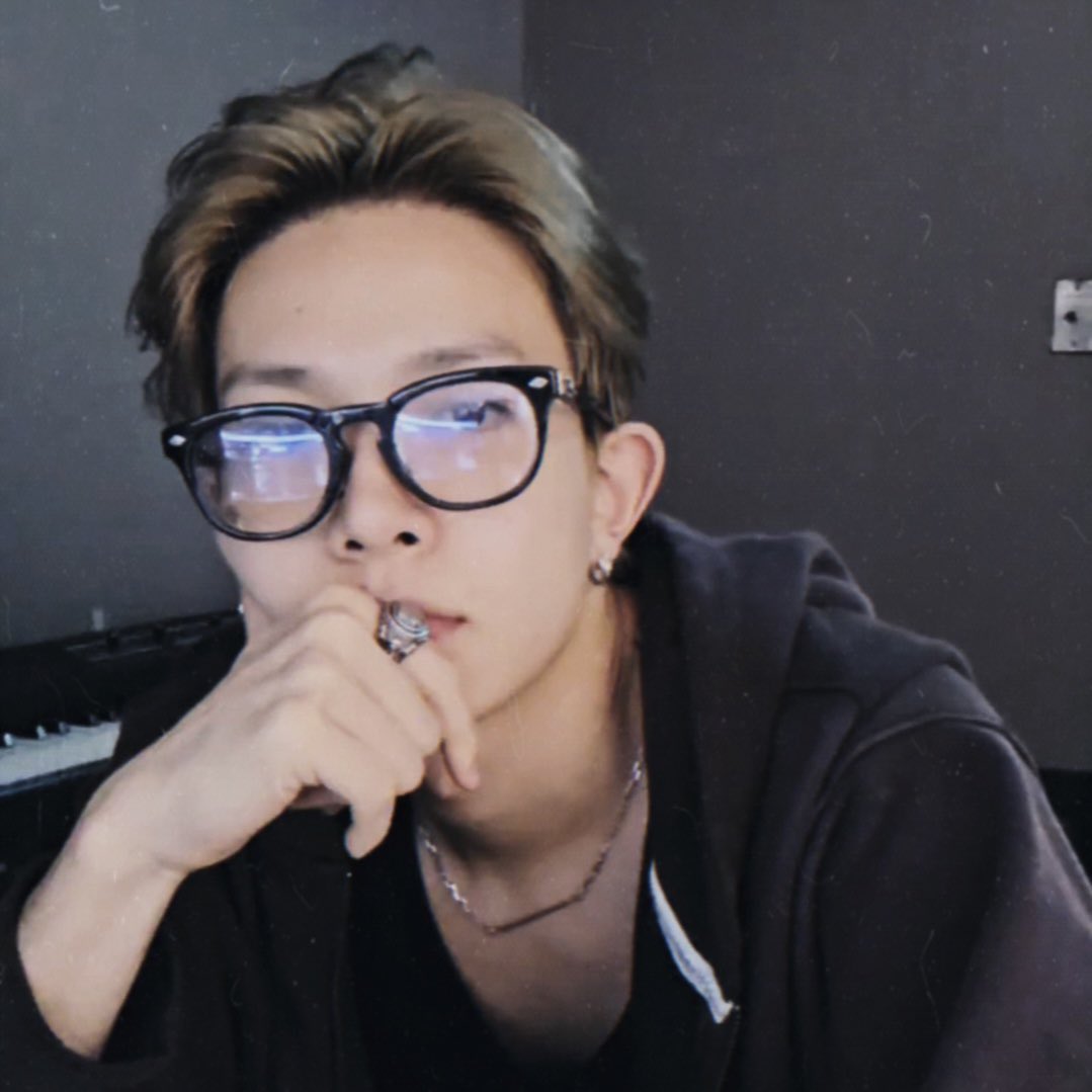 희승 (ENHYPEN)의 비하인드 컷