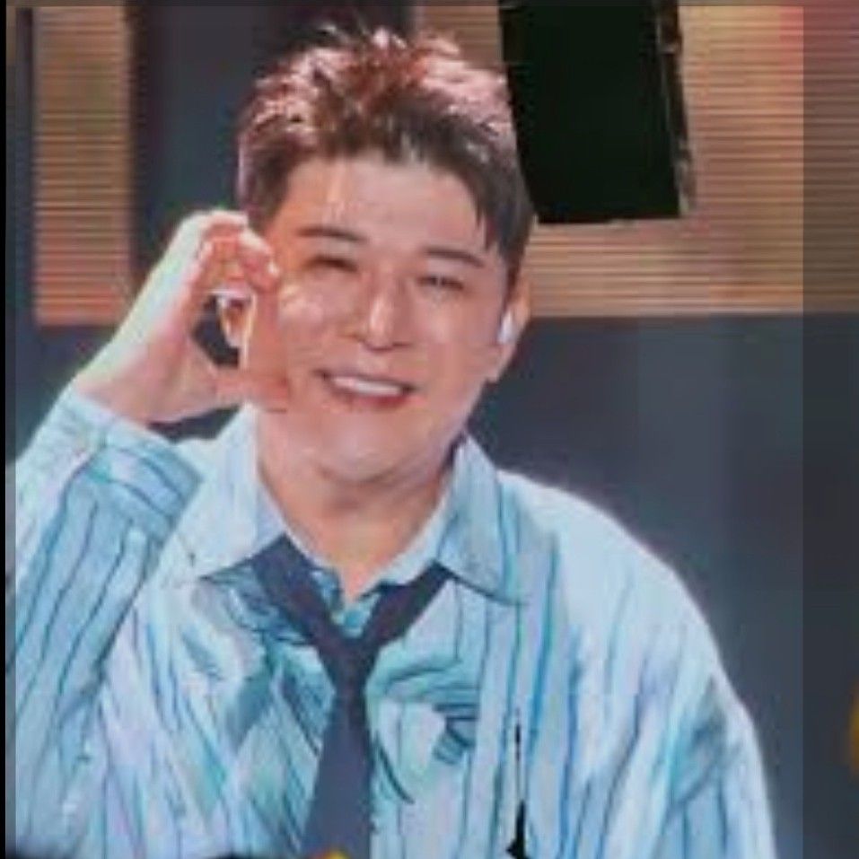 Behind-the-scenes cut of Shindong (Super Junior)