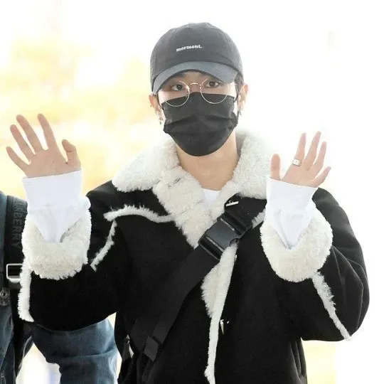 Latest photo of HAN (Stray Kids)