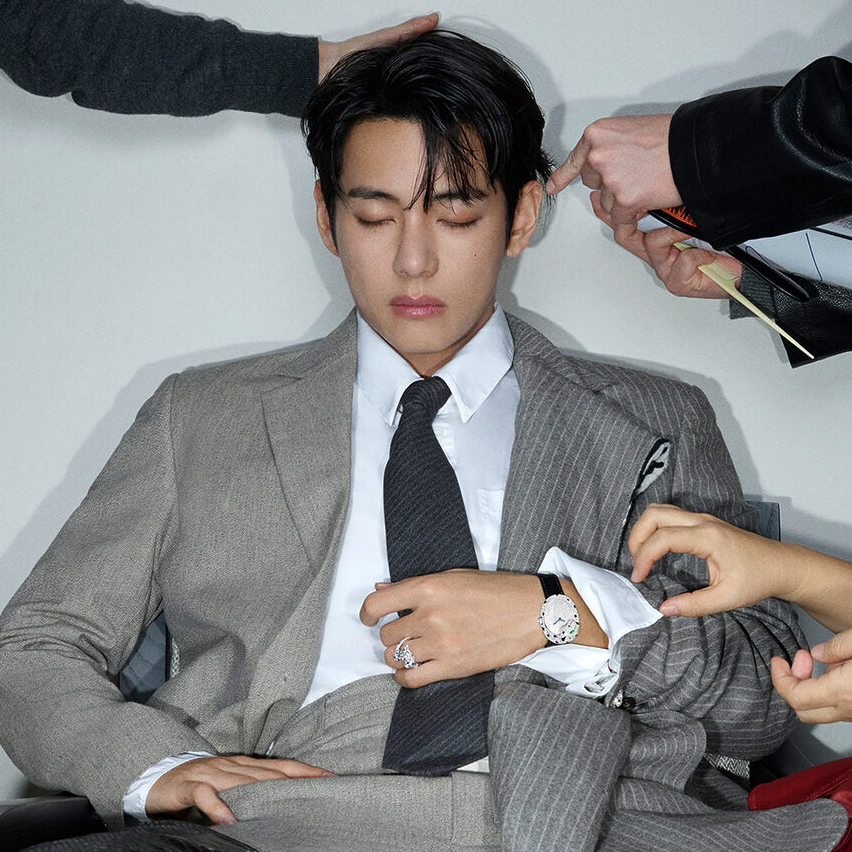 뷔 (방탄소년단) 최근 활동샷