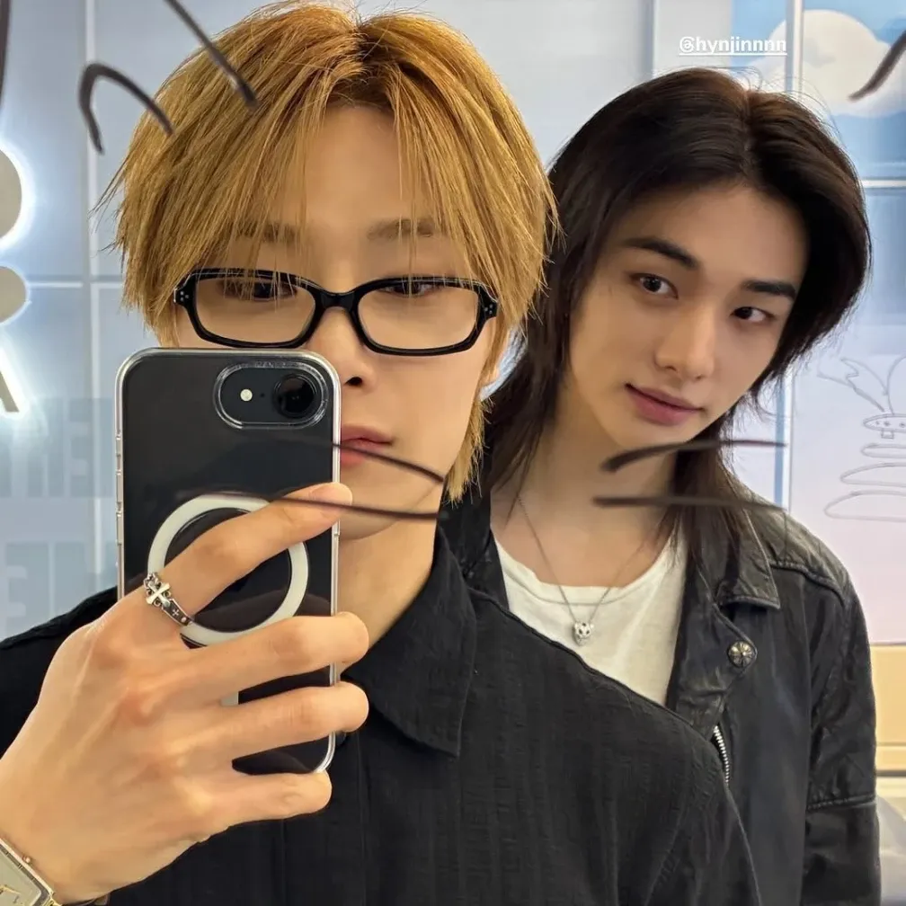 Latest photo of Stray Kids