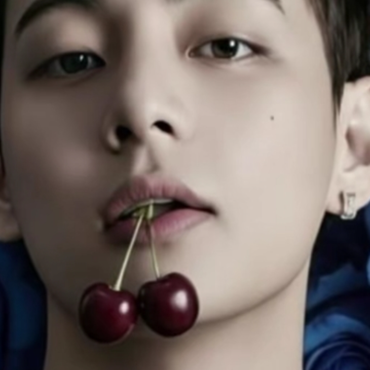 V (BTS)の最新写真