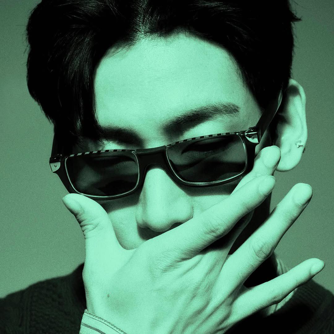 Latest photo of Bambam (GOT7)