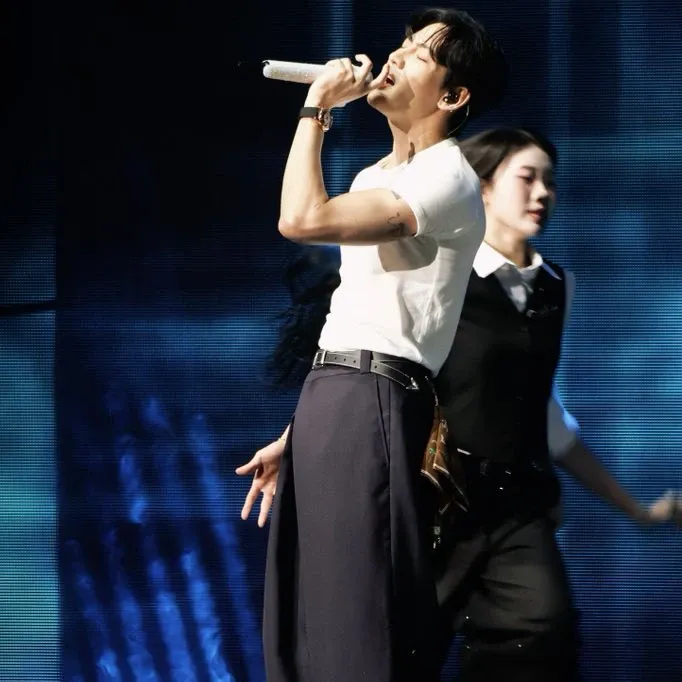 A moment captured by Bambam (GOT7)'s fan