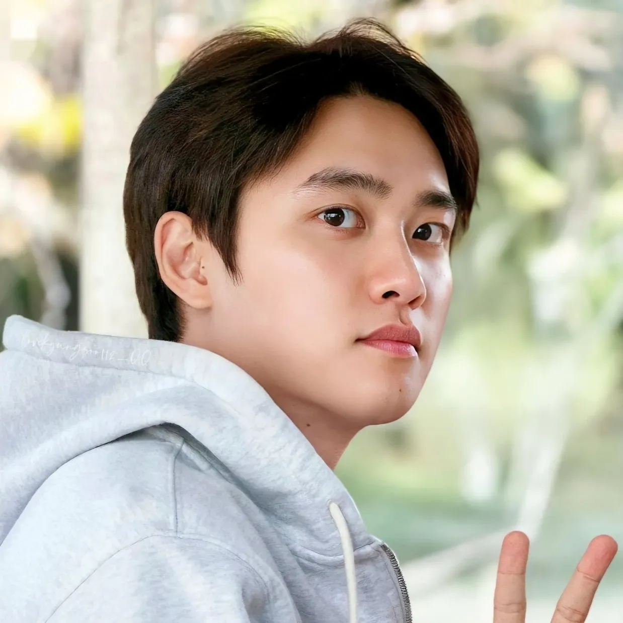 Momen yang diabadikan oleh penggemar D.O. (EXO)