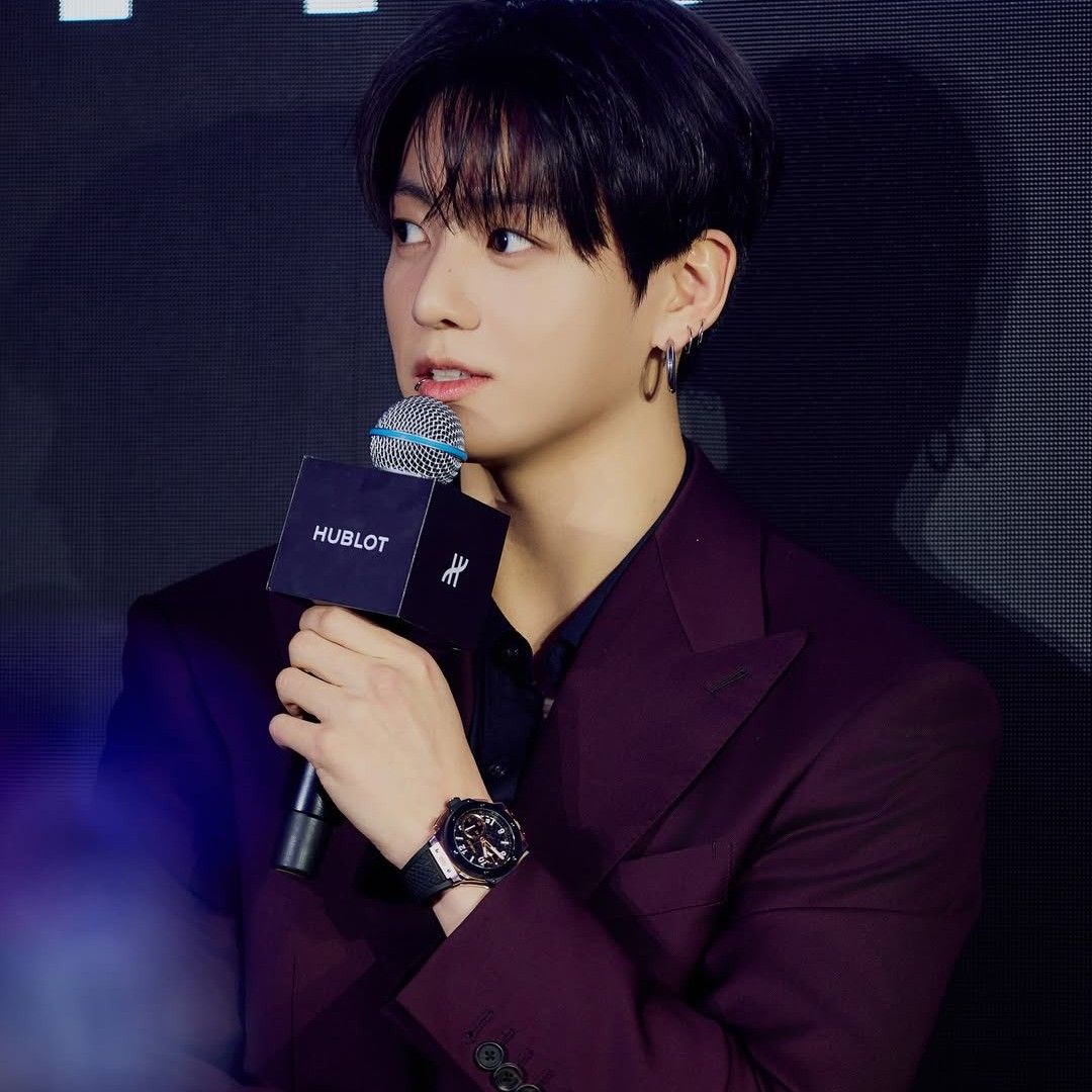 Momen yang diabadikan oleh penggemar Jungkook (BTS)