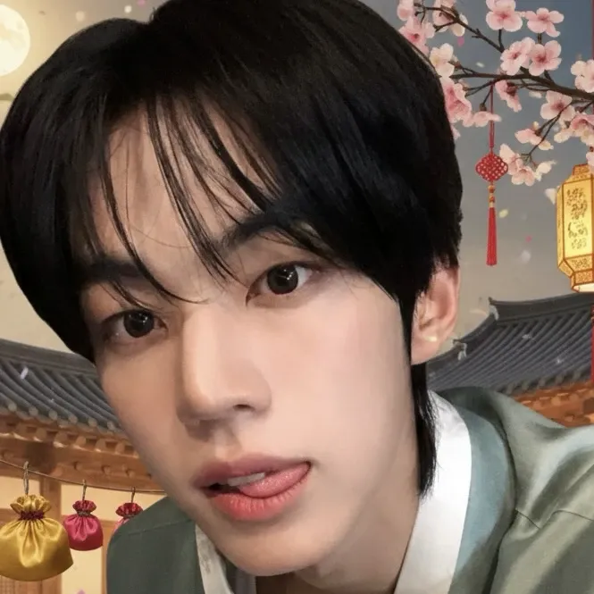 Latest photo of Dohoon (TWS)
