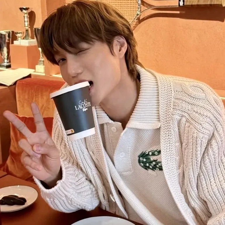 Behind-the-scenes cut of Kai (EXO)