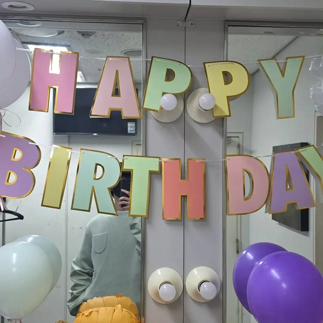 尹产贺 (ASTRO)的幕后花絮