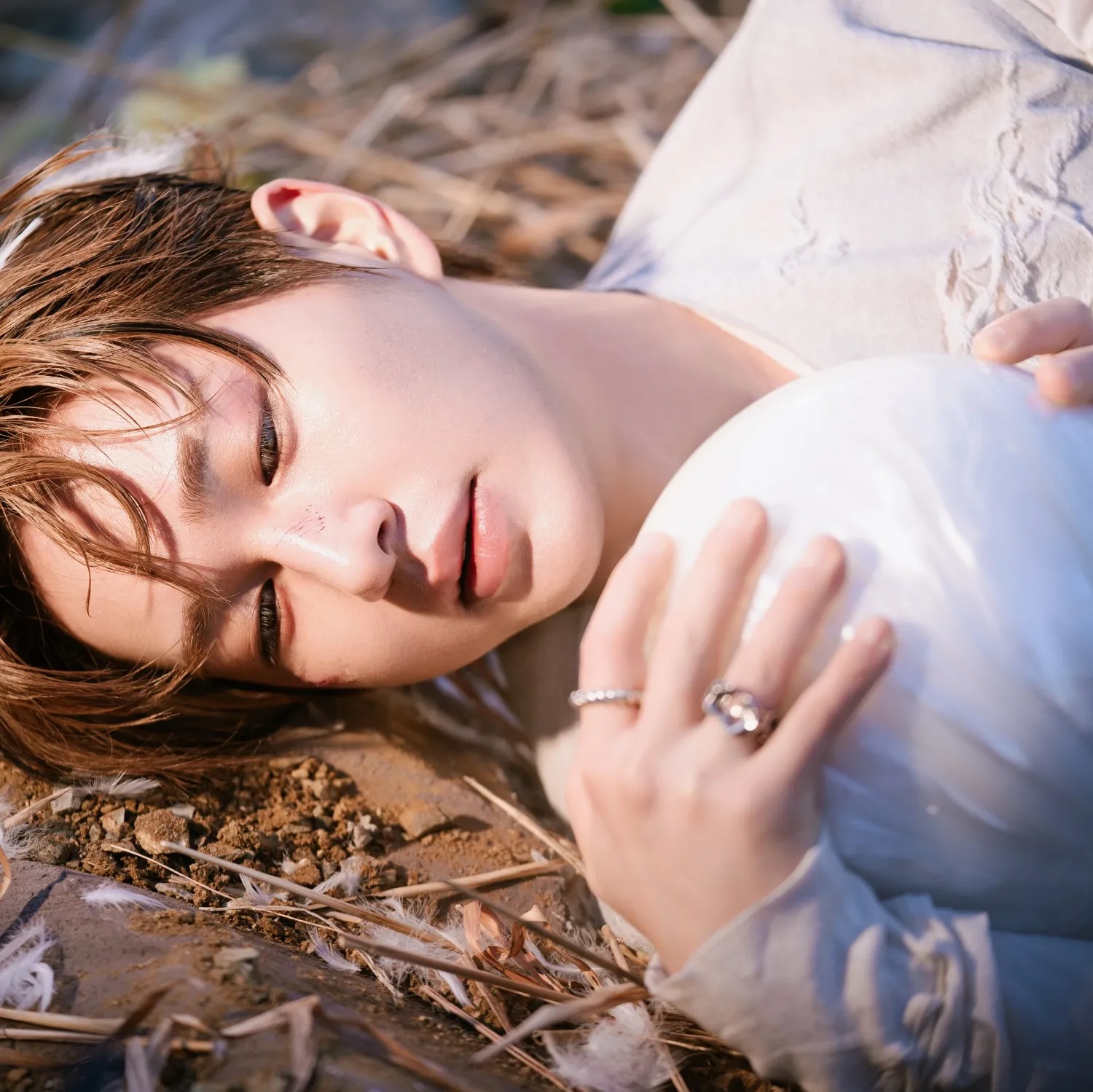 A moment captured by Onew (SHINee)'s fan