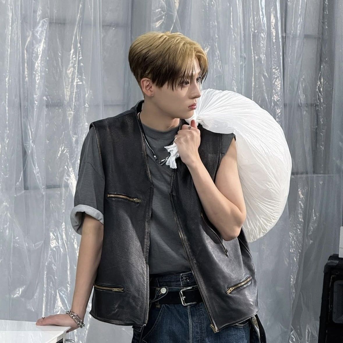 Behind-the-scenes cut of Lee Sangwon (ALPHA DRIVE ONE)