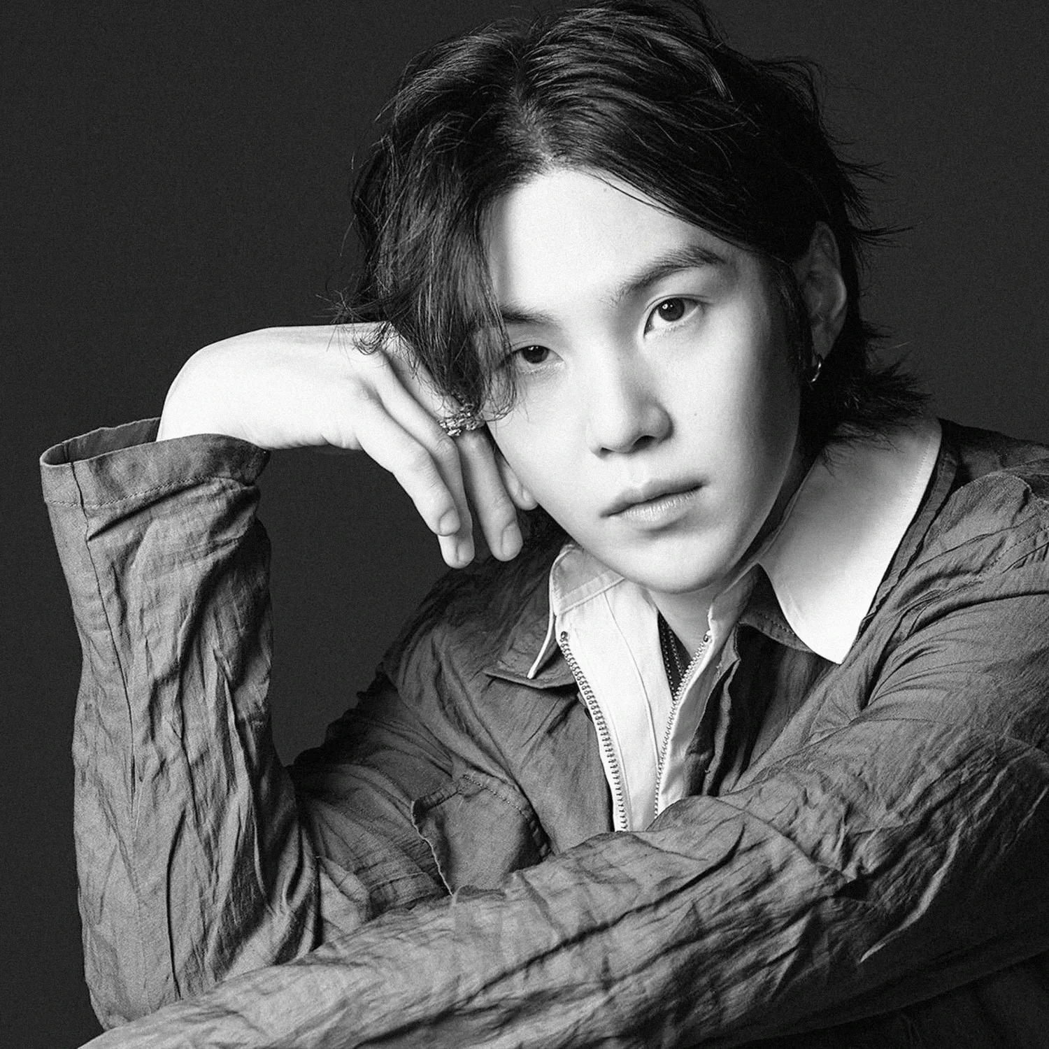 Potret di balik layar SUGA (BTS)