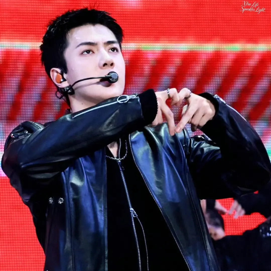 세훈 (EXO)의 최신 사진