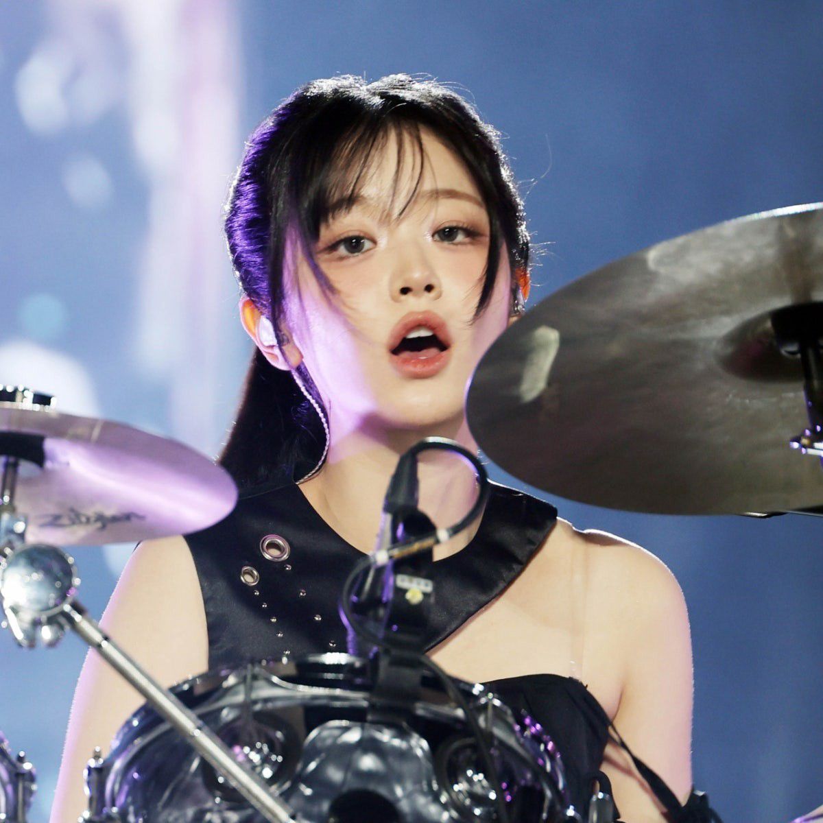 Recent activity shot of QWER