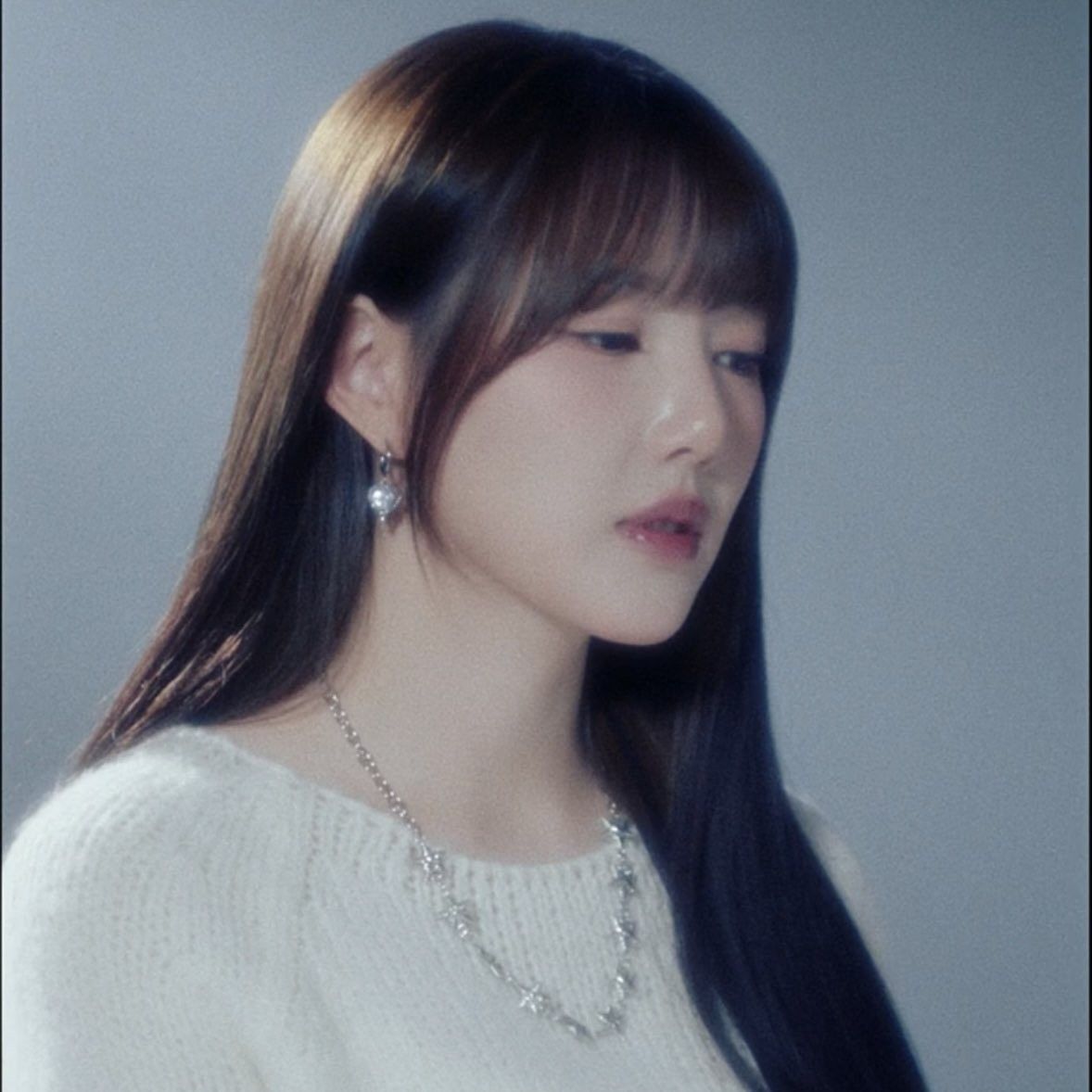 Behind-the-scenes cut of Yerin (GFRIEND)