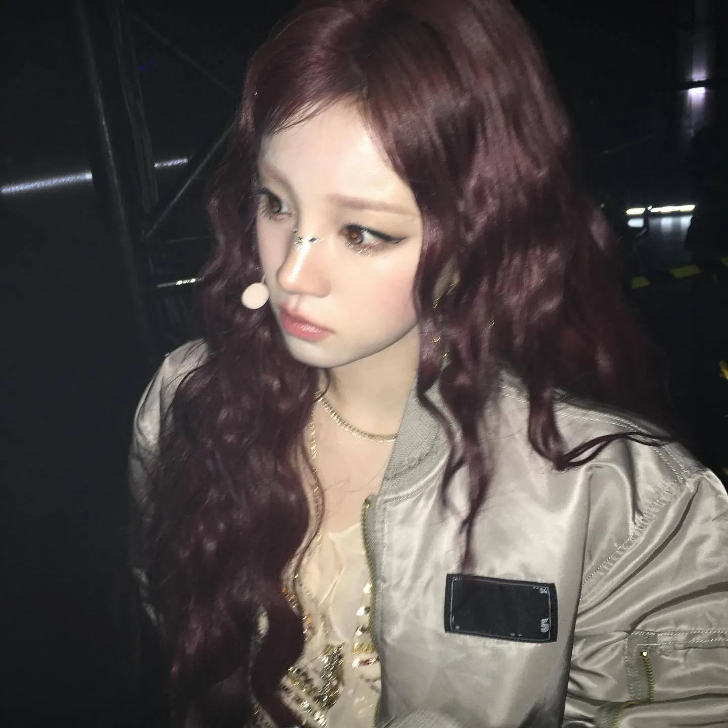 Behind-the-scenes cut of Yuqi (i-dle)