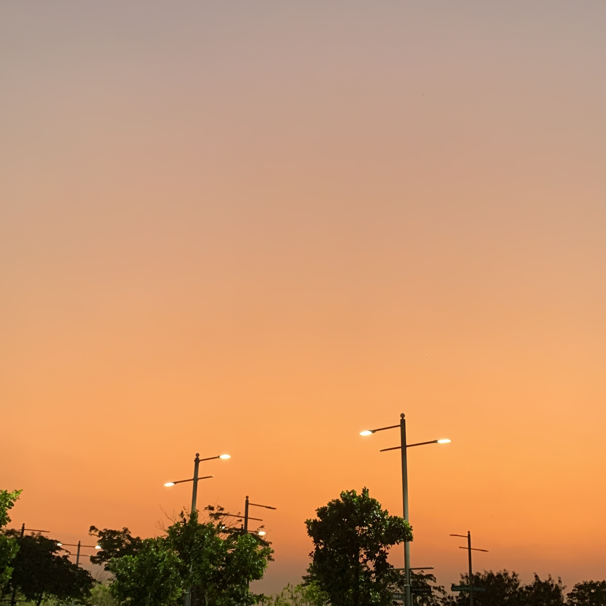 Foto aktivitas terbaru Sunoo (ENHYPEN)