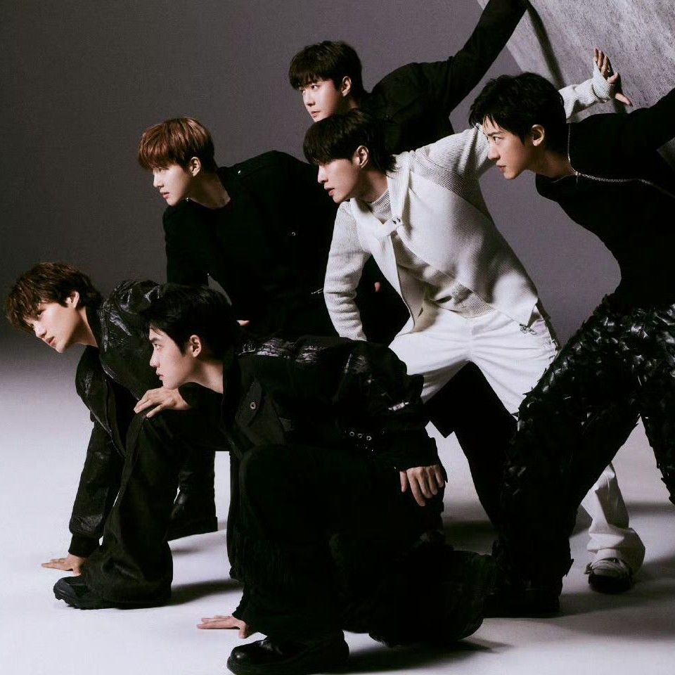 EXO의 비하인드 컷