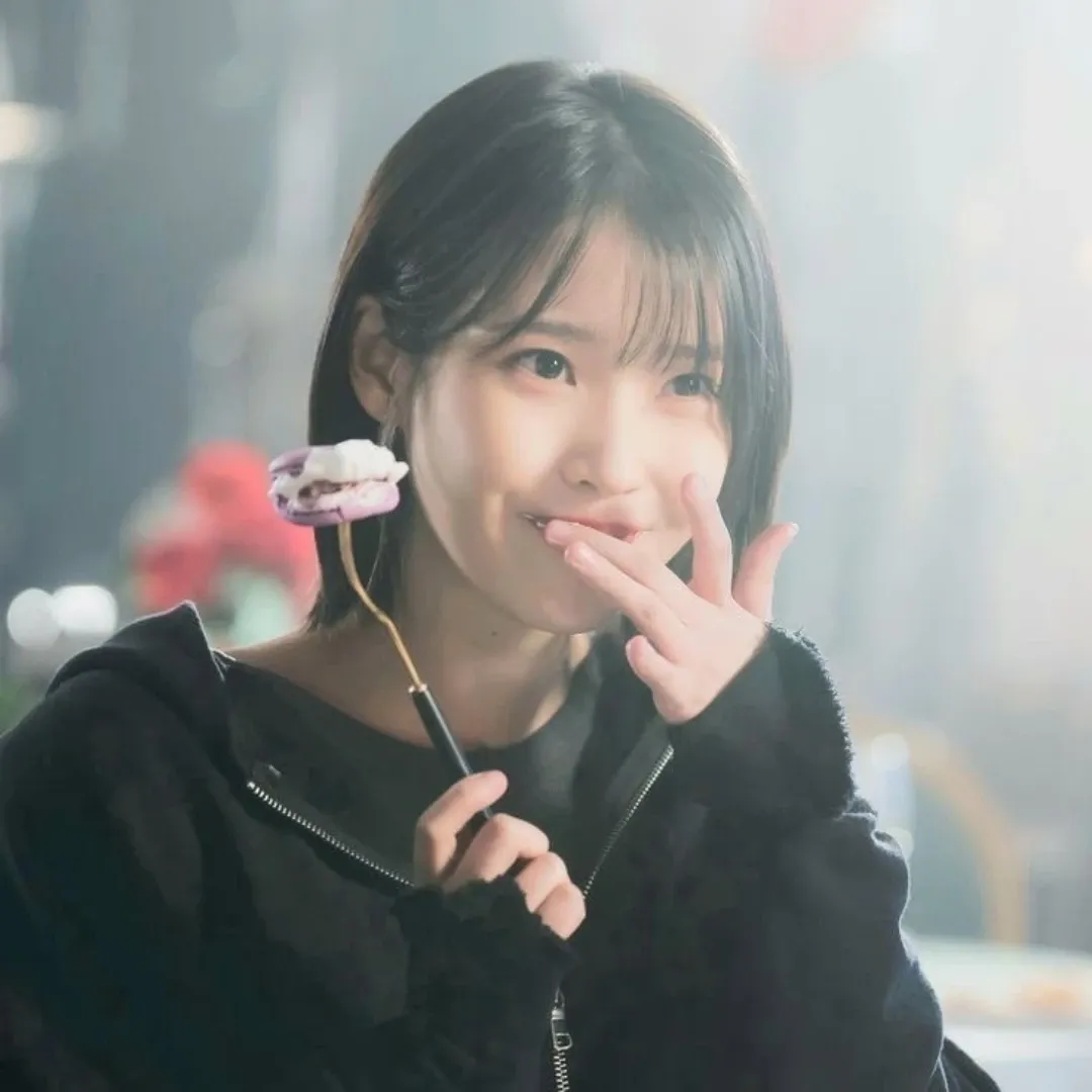 아이유의 최신 사진