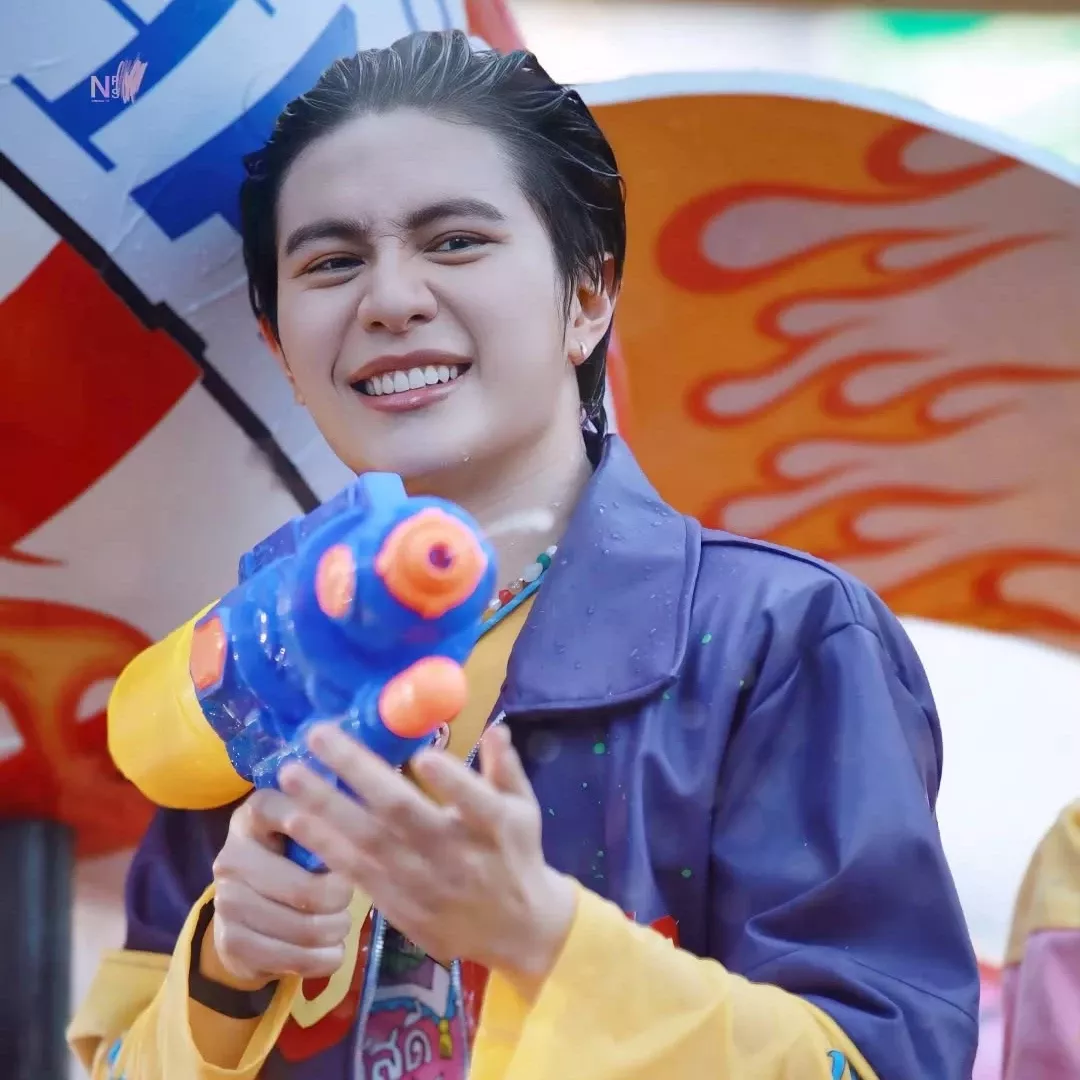 Behind-the-scenes cut of William (LYKN)