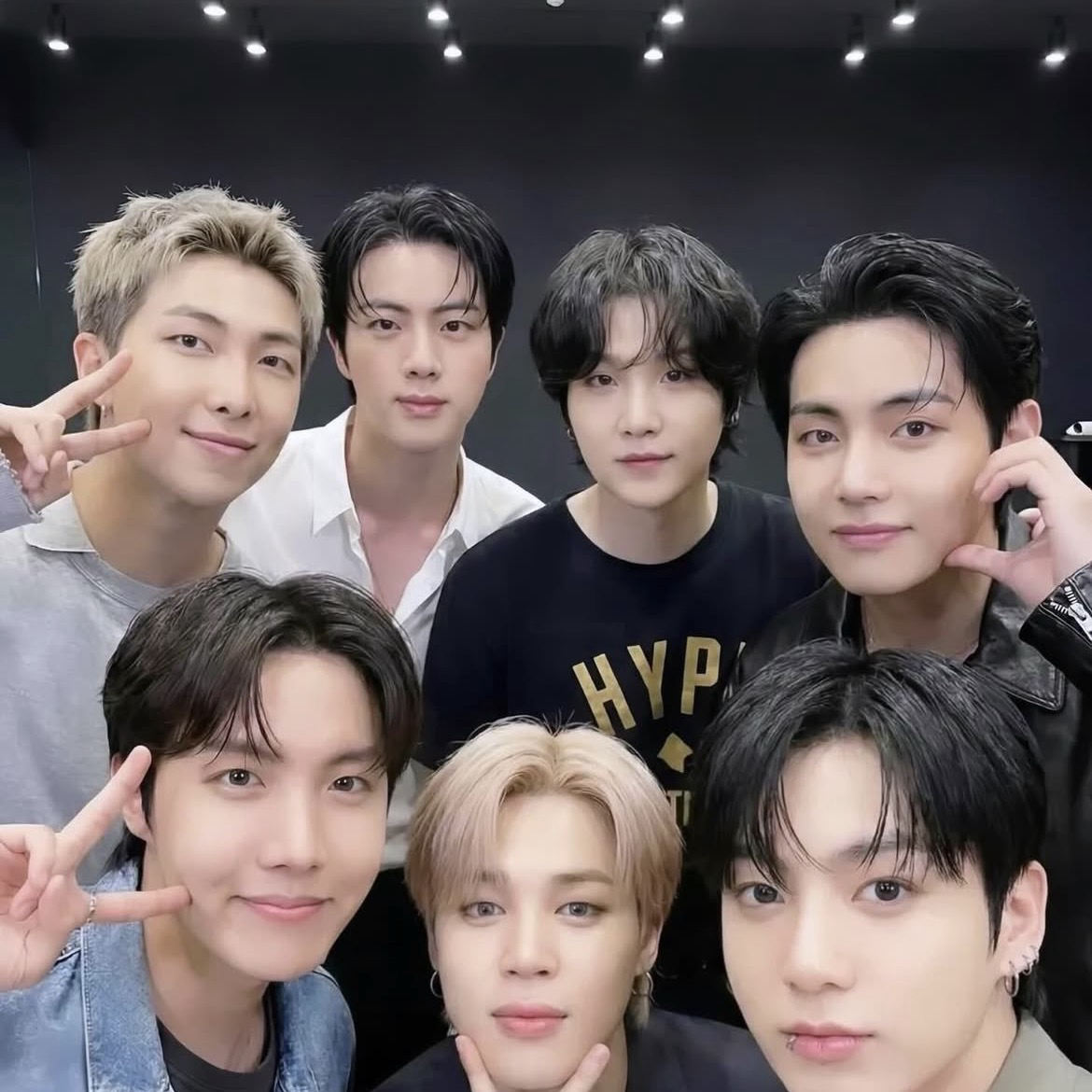 방탄소년단의 최신 사진