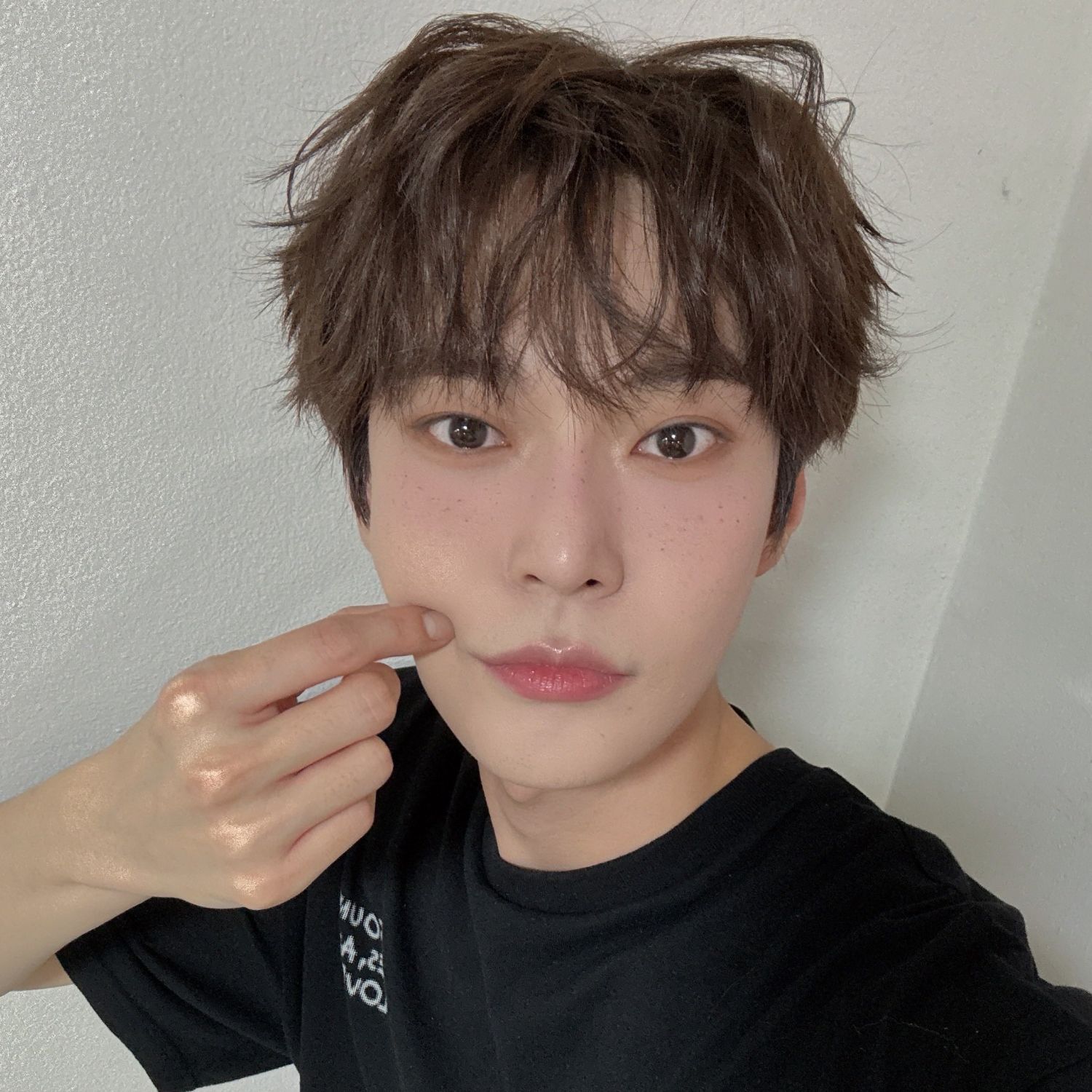 Foto aktivitas terbaru Doyoung (NCT 127)