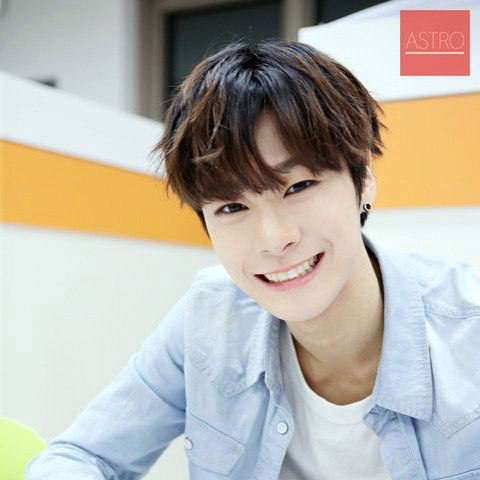 Behind-the-scenes cut of Moonbin (ASTRO)