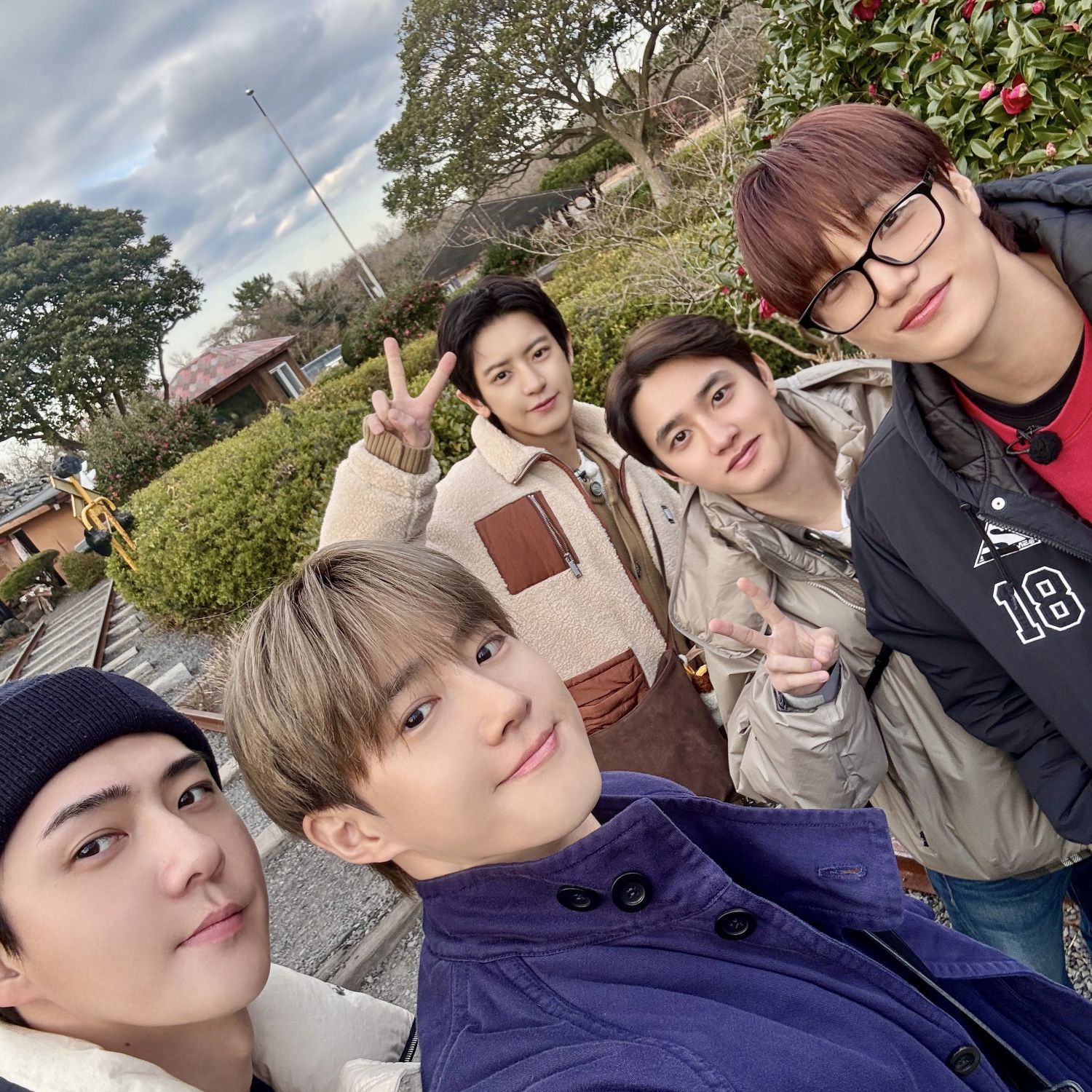 EXO 최근 활동샷