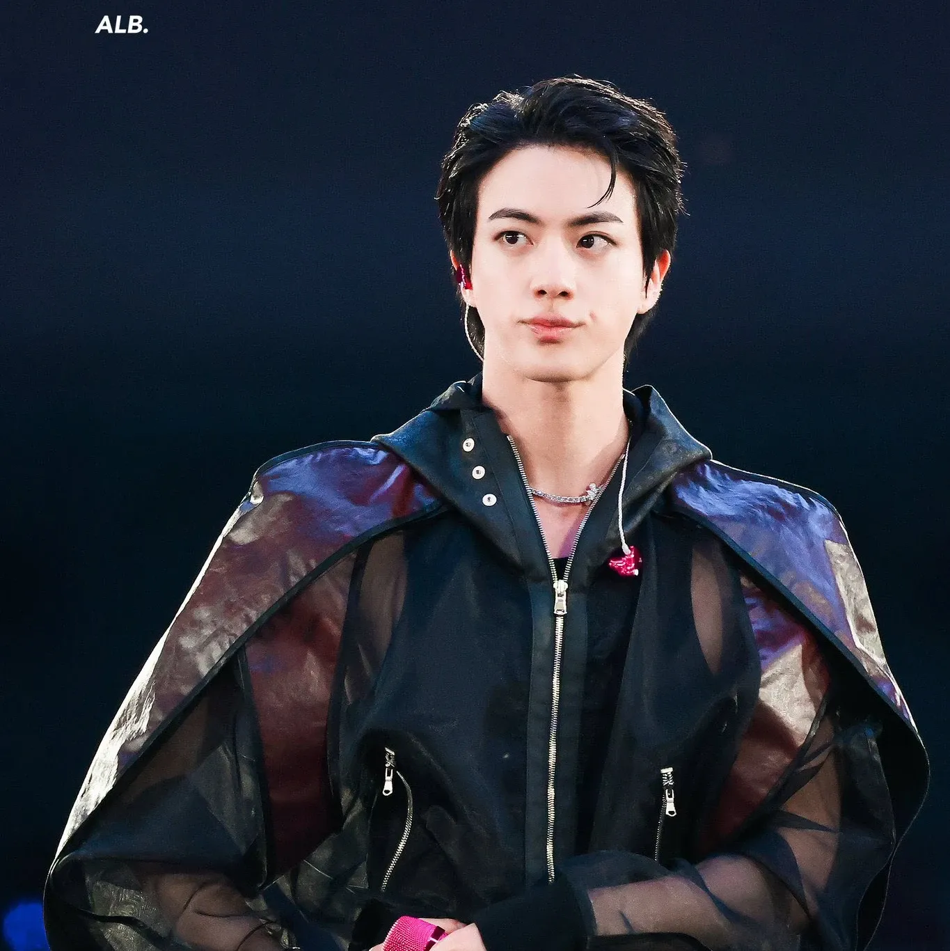 Potret di balik layar Jin (BTS)