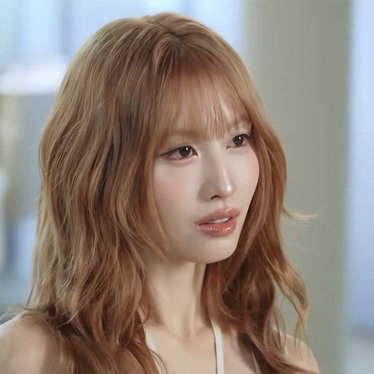 모모 (TWICE)의 비하인드 컷