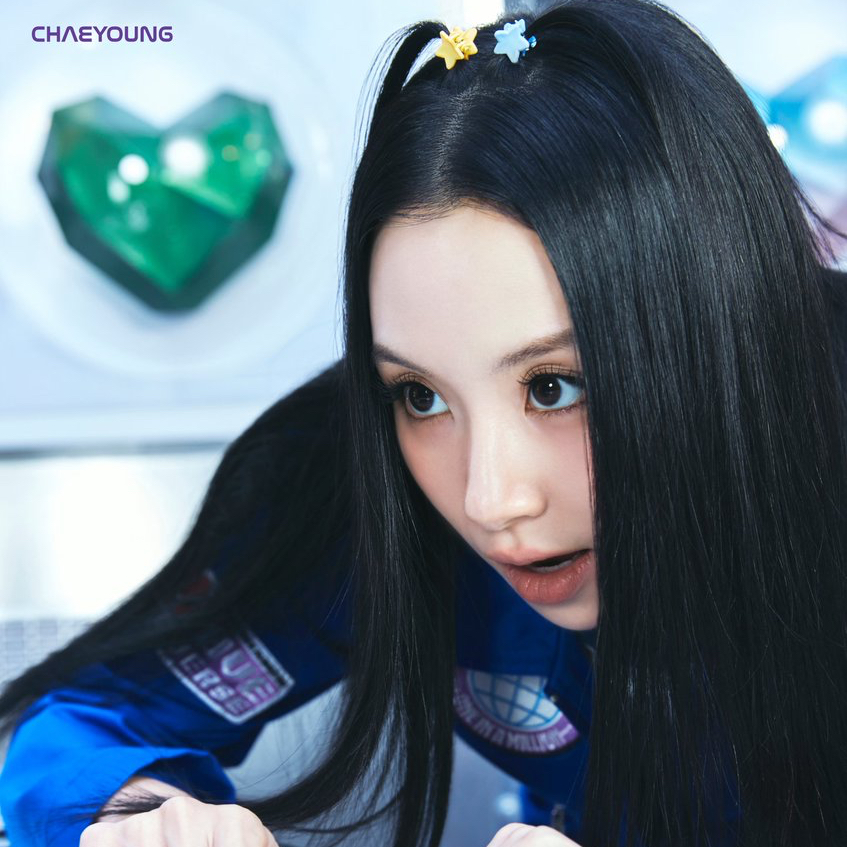 Foto aktivitas terbaru TWICE