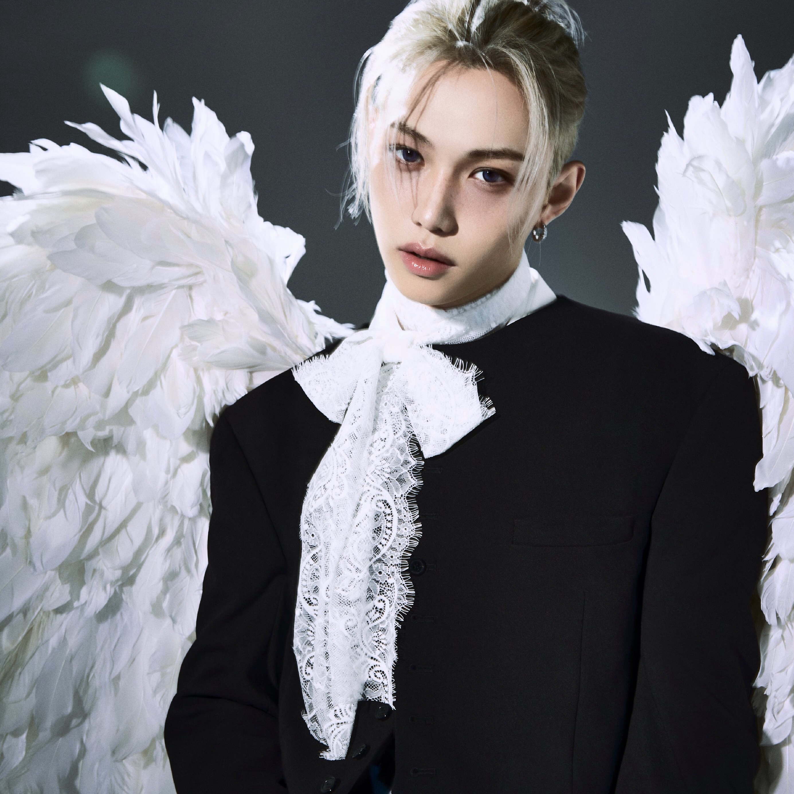 Behind-the-scenes cut of Felix (Stray Kids)