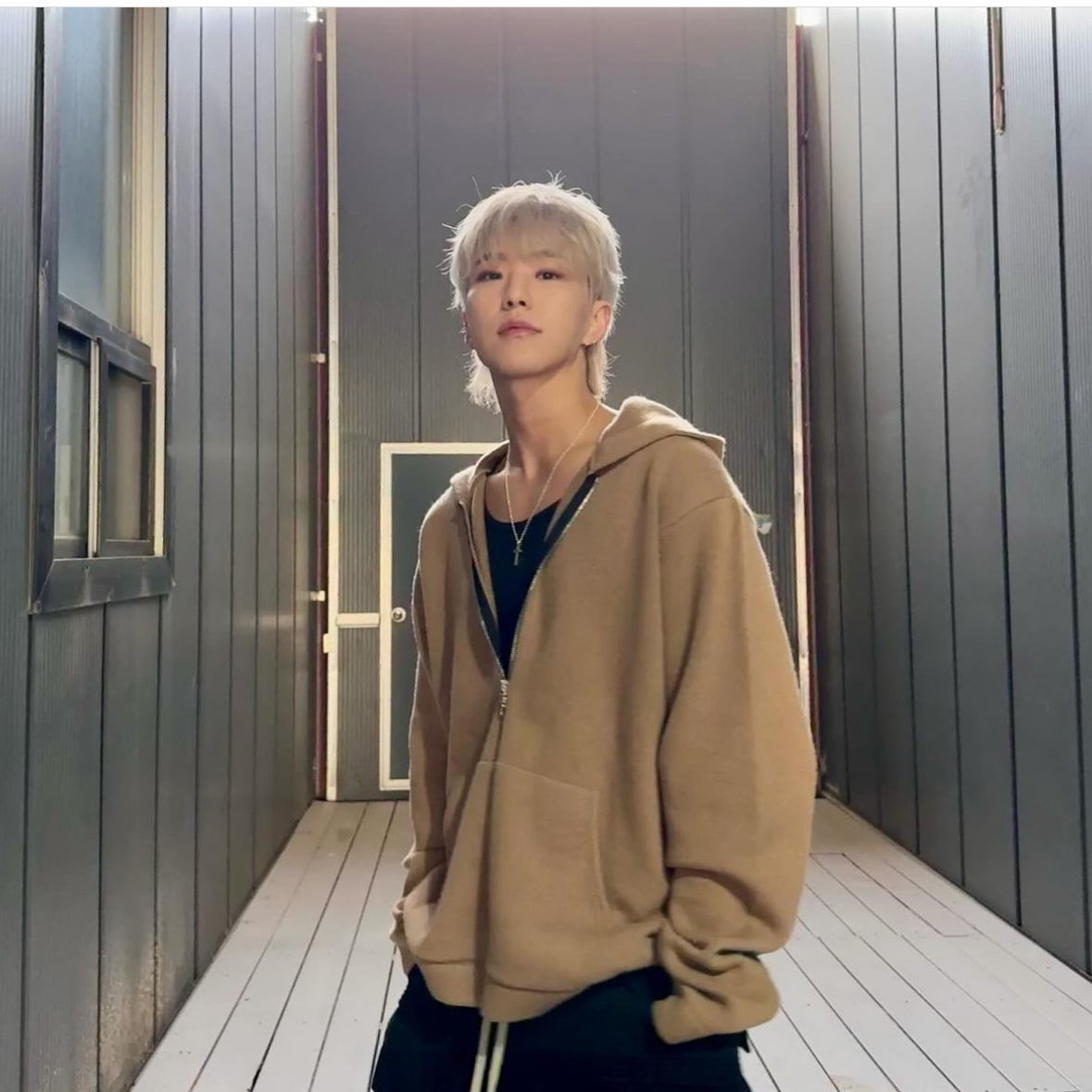 Hoshi (SEVENTEEN)的幕后花絮