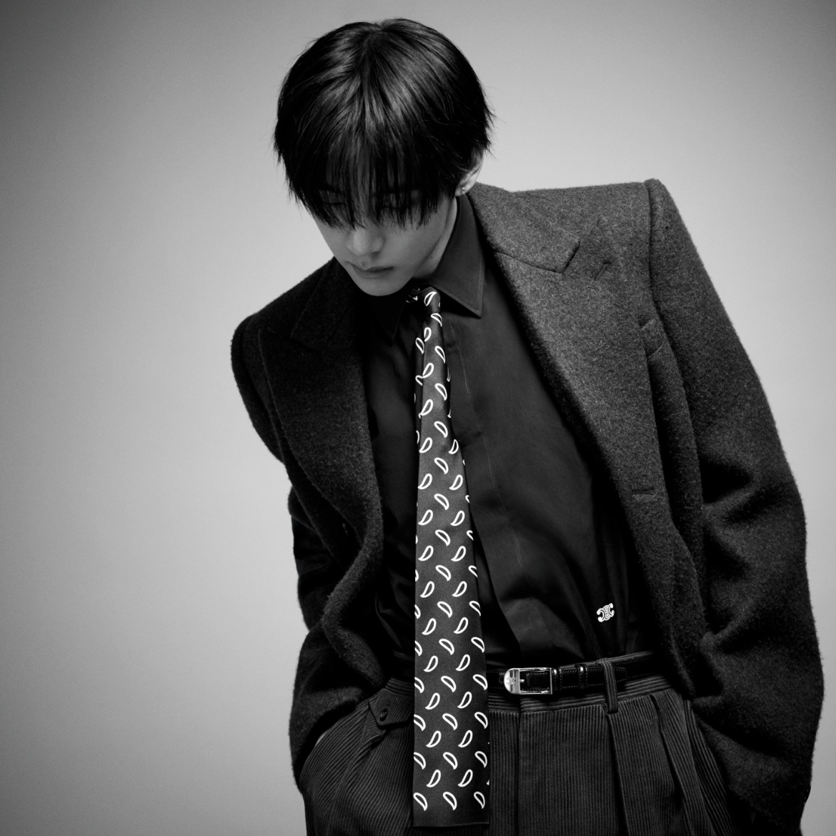 V (防彈少年團)的最新活動照片