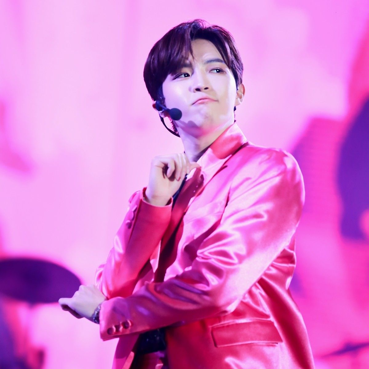 Foto aktivitas terbaru Kim Jaehwan