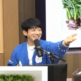 Latest photo of Hwang Chiyeol